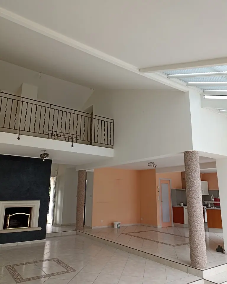 Peinture intérieure – salon séjour murs et plafond – Ramboz Le Peintre – Cholet
